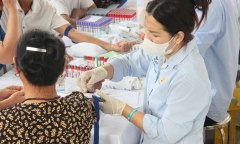 Ho đêm, khò khè suốt nhiều năm, bé trai 10 tuổi bất ngờ phát hiện mắc hen phế quản nặng