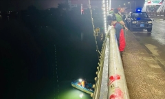 Vụ nam thanh niên bỏ lại áo, mũ và dép trên cầu rồi mất tích: Thi thể được tìm thấy ở đâu?