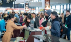 Giá vé máy bay dịp Tết Nguyên đán 2025 biến động thế nào?