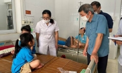 Cao Bằng: Nhiều học sinh nhập viện do đau bụng, nổi mề đay chưa rõ nguyên nhân