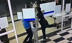 Lạng Sơn: Người nhà bệnh nhân hành hung bảo vệ bệnh viện vì được nhắc phòng dịch COVID-19