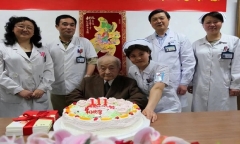 17 lần mắc bệnh hiểm nghèo, cụ ông vẫn sống thọ 111 tuổi nhờ món ăn thân quen trong mâm cơm người Việt