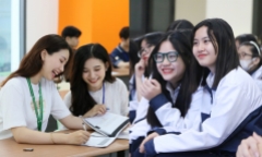 Con gái nên chọn khối tự nhiên hay xã hội?