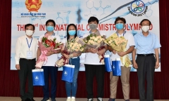 Việt Nam giành 3 Huy chương vàng tại Olympic Hóa học Quốc tế 2021
