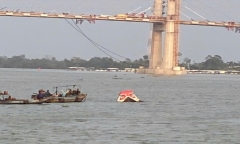 Tin tức thời sự hôm nay (23/3): Ghe chở 100 tấn gạo bị chìm tại sông Tiền