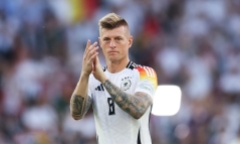 Thần đồng 17 tuổi Lamine Yamal vô tình làm lộ hình ảnh nhảy cảm của đồng đội