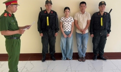 Khởi tố đôi vợ chồng sản xuất áo thun giả các nhãn hiệu nổi tiếng, lật tẩy thủ đoạn tinh vi