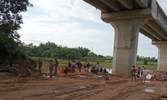 Sập cầu tạm trong đêm ở Quảng Ngãi, một công nhân bị cuốn trôi