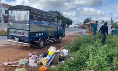  Điều tra vụ án mạng tại vựa sầu riêng khiến nam thanh niên tử vong