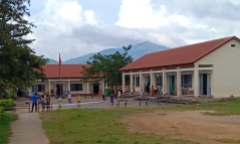 2 học sinh tiểu học test nhanh dương tính, cả trường cách ly tại chỗ