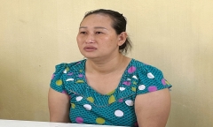 Vĩnh Long: Khởi tố người phụ nữ giật dây chuyền vàng gần 200 triệu giữa chợ