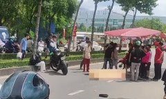 TP. HCM: Người đi bộ va chạm với mô tô phân khối lớn, tử vong tại chỗ