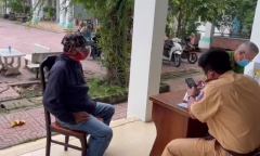 Phát hiện đối tượng dùng giấy tờ quân đội giả để “thông chốt”