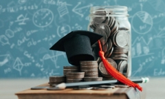 Danh sách trường đại học đồng loạt tăng học phí