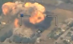 Nga nã đòn sấm sét bằng 