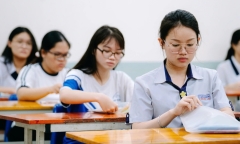 Loạt đại học top đầu hạ sàn 