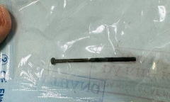 Gắp dị vật dài 4 cm trong dạ dày bé trai 3 tuổi ở Quảng Ngãi