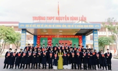 Một thí sinh ở Cà Mau thừa nhận dùng điện thoại khi làm bài thi tốt nghiệp THPT
