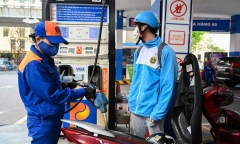 Giá xăng dự báo giảm rất mạnh trong kỳ điều hành ngày mai (9/5)