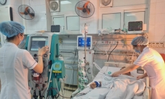 Người đàn ông nguy kịch sau khi uống thuốc chữa tiểu đường mua trên TikTok