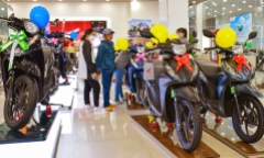 Thị trường xe máy ế ẩm, giá bán có thể sẽ giảm sâu hơn nữa