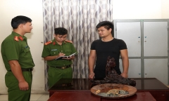 Hà Nam: Bắt đối tượng lừa đảo bằng hình thức đặt cọc mua hàng qua mạng xã hội