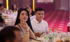 Xôn xao thông tin Quang Hải và bạn gái Chu Thanh Huyền sắp tổ chức lễ ăn hỏi