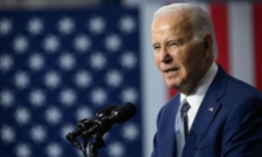 Ông Biden thừa nhận Mỹ sắp hết khả năng viện trợ Ukraine, sẵn sàng thỏa hiệp với Quốc hội