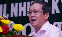 Hé lộ 
