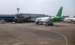 Sợ không được lên máy bay vì dương tính với SARS-CoV-2, người đàn ông đóng giả làm vợ mình