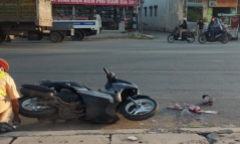 Va chạm với xe tải, người phụ nữ mang thai 6 tháng nguy kịch