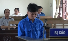 Nam thanh niên chém đứt ngón tay hàng xóm đêm mồng 1 Tết lĩnh 3 năm tù