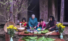 Tết Nhâm Dân cận kề, người đi làm xa  nhà 