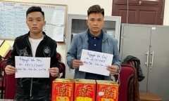 Bắt giữ nhóm đối tượng kinh doanh pháo nổ để kiếm tiền tiêu Tết