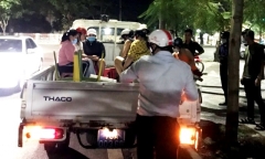 Bắt quả tang 6 người mua bán dâm tại nhà nghỉ, công viên: Giá 100-150 ngàn đồng/lượt