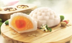Làm cách nào để chọn mua được bánh Trung thu ngon và đảm bảo chất lượng?