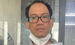 Tên trộm tiền tỷ để 