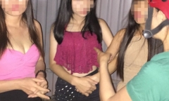 Ham “việc nhẹ, lương cao”, nhiều bé gái rơi vào “động quỷ”