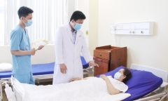 Tin tức đời sống ngày 28/3: Phẫu thuật cắt khối bướu thận cho người phụ nữ 60 tuổi