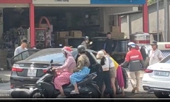 Nghi án nhóm đánh ghen cắt tóc, lột quần áo cô gái: Nạn nhân mới 18 tuổi