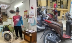 Chủ quán ăn bị nhân viên trộm 2 xe máy, 