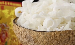 Cách làm mứt dừa đãi khách ngày Tết vô cùng đơn giản