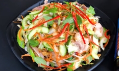 Cách làm nộm tai heo giòn ngon ngay tại nhà