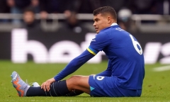 Chelsea thêm khốn đốn khi trung vệ kỳ cựu Thiago Silva dính chấn thương nặng