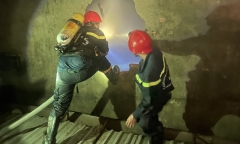 Cháy nhà ở TP.HCM, vợ chết, chồng và con trai 4 tuổi bị thương nặng