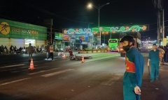 Xe máy bất ngờ đâm vào hông xe giường nằm, 1 thanh niên tử vong
