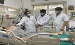 Vụ cháy chung cư mini ở Hà Nội: Nạn nhân nhảy từ tầng 9 tiến triển khả quan