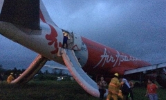 Video: Thêm 2 máy bay của  AirAsia gặp sự cố ở Thái Lan, Philippines