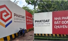 Phát Đạt nói gì khi loạt lãnh đạo bán ra hàng triệu cổ phiếu?