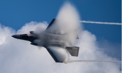 Mỹ phủ nhận tin tiêm kích F-35 bay đến Ukraine